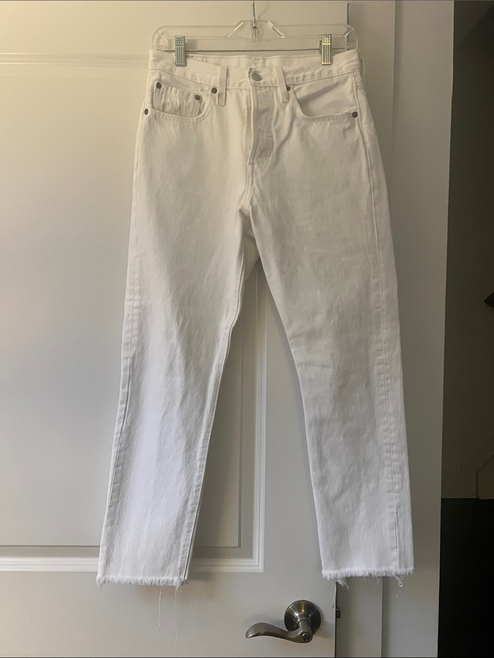 White Skinny Straight-Leg Women’s Jeans